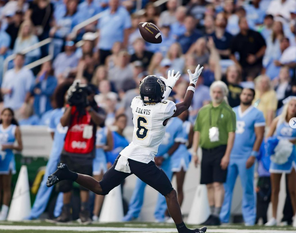 D. Davis catching a pass to find the end zone. Photo: App State Instagram